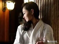 龅牙明显的女明星